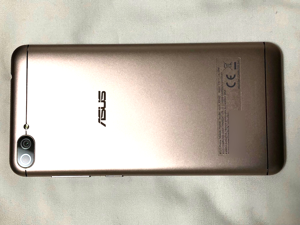 ZenFone4 Max本体背面